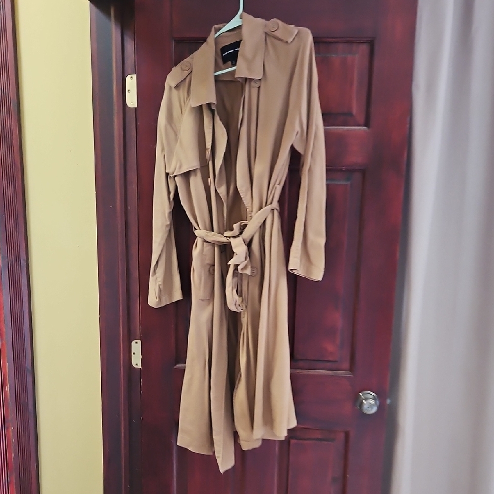 Who What Wear Large Tan Trench Coat